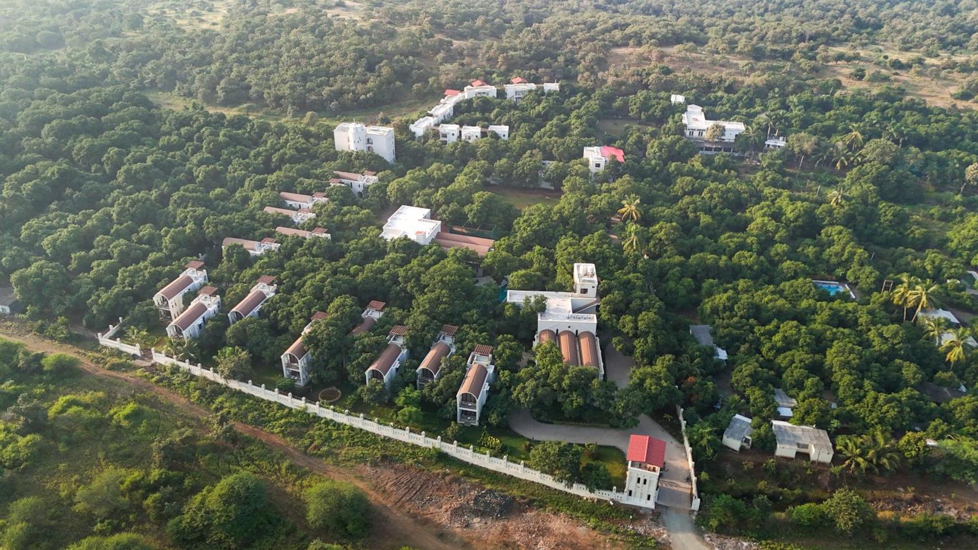 Le Casa Lion Resort A Premium Resort In Sasan Gir Exterior foto